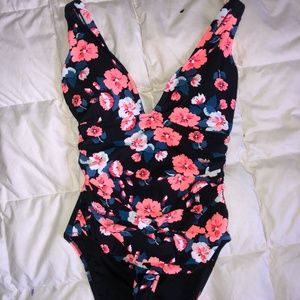 Womens One piece bathing suit